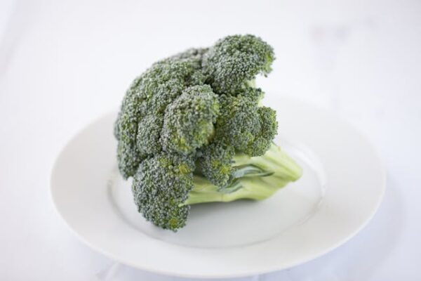 Broccoli - பூக்கோசு
